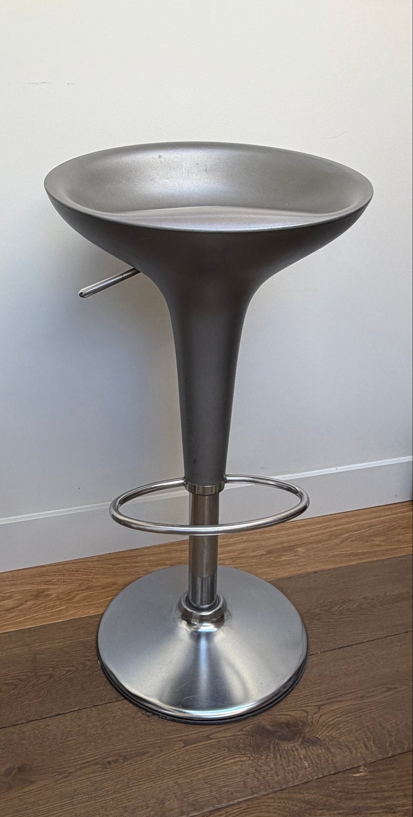 2x Magis Bombo barkruk - Stefano Giovannoni design, Ophalen, Kunststof, Gebruikt, In hoogte verstelbaar