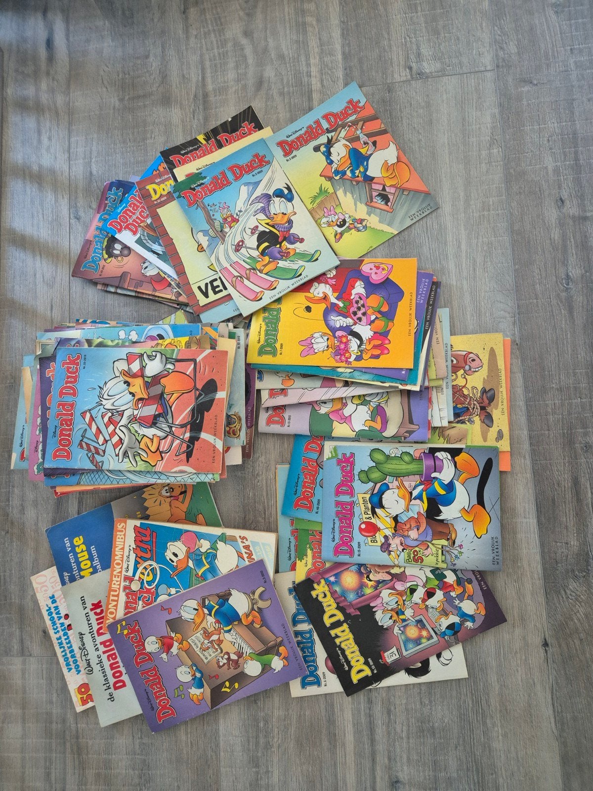 Grote partij Donald Ducks - ongeveer 75 stuks, Boeken, Meerdere stripboeken, Ophalen of Verzenden, Gelezen