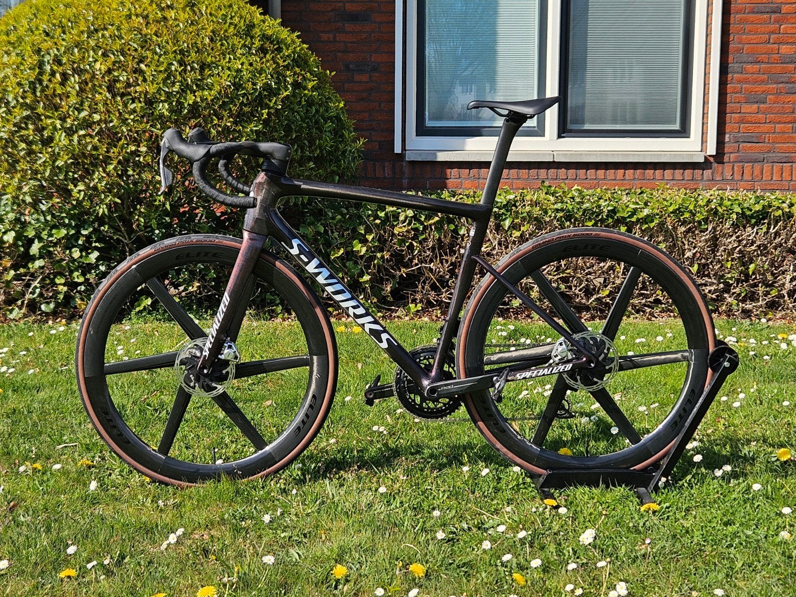 Elitewheels Velosix Carbon wielen   ( roval dt swiss zipp ), Fietsen en Brommers, Fietsonderdelen, Ophalen of Verzenden, Zo goed als nieuw