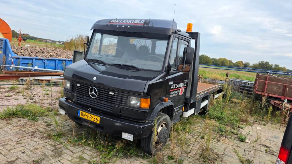 Mercedes 615D vario bakwagen en 811 oprijwagen, Ophalen, Gebruikt, Mercedes-Benz