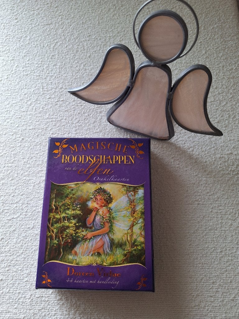 Magische boodschappen van de elfen Doreen Virtue, Ophalen of Verzenden, Zo goed als nieuw, Tarot of Kaarten leggen, Overige typen