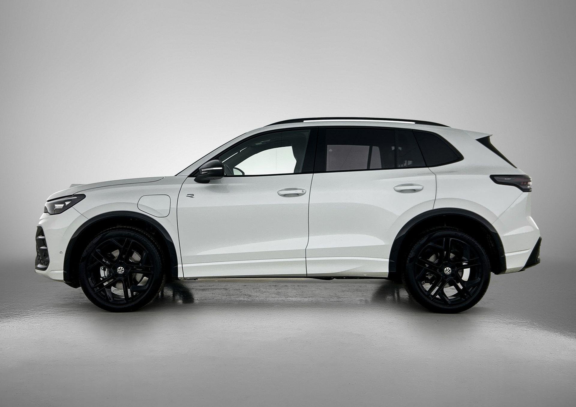 Volkswagen Tiguan 1.5 eHybrid R-Line Edition | 204PK | Autom, Auto's, Volkswagen, Stof, 1498 cc, Euro 6, 150 min