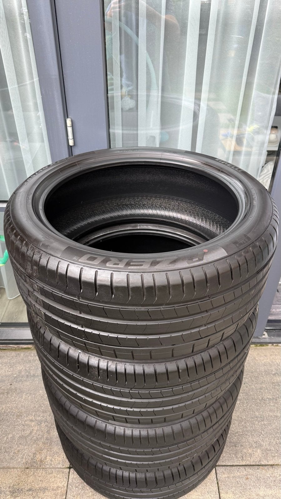 Pirelli P Zero zomerbanden 285/40 R21 109Y (4 stuks), Auto-onderdelen, Gebruikt, 285 mm, Band(en), Personenwagen