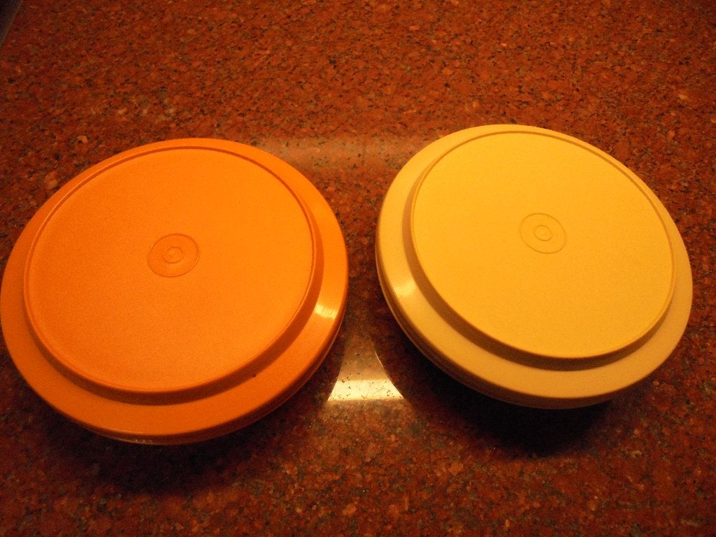 2 tupperware schaaltjes vintage, Huis en Inrichting, Keuken | Tupperware, Ophalen of Verzenden, Gebruikt, Overige kleuren, Schaal