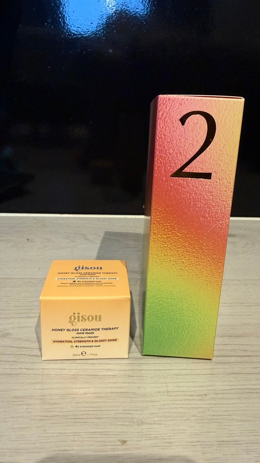 Gisou Honey haarmask vakje 2 Bijenkorf adventskalender, Ophalen of Verzenden, Nieuw, Haarverzorger of -hersteller