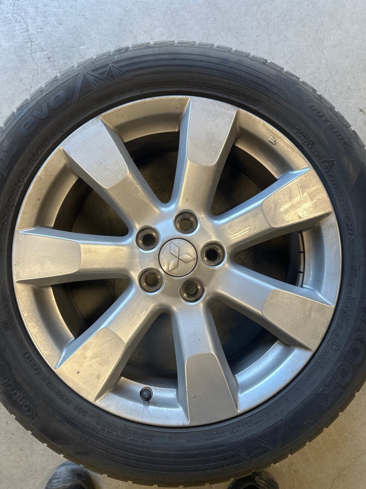 Mitsubishi Outlander 18 inch velgen met winterbanden, Auto-onderdelen, Ophalen of Verzenden, Mitsubishi