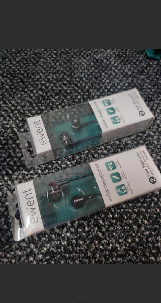 2 paar nieuwe oortjes koptelefoons, Telecommunicatie, Mobiele telefoons | Batterijen en Accu's, Ophalen of Verzenden, Nieuw