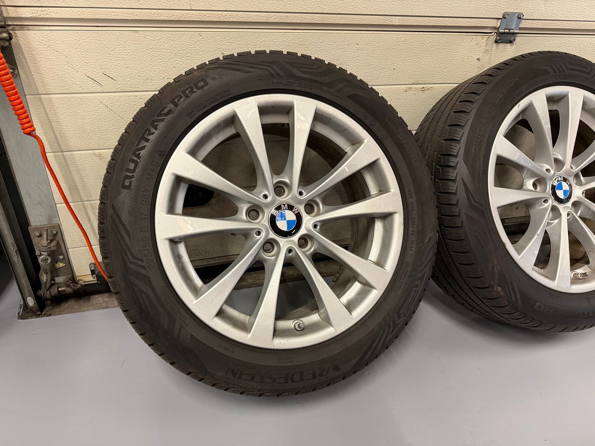 17inch Originele BMW Style 395 Velgen! A merk band! E90 F30, Gebruikt, -, -, Banden en Velgen