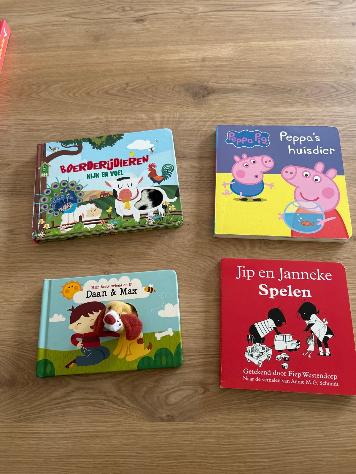 Leuke kinderboeken: Peppa Pig, Jip en Janneke, Boerderijdier, Boeken, Ophalen of Verzenden, Gelezen, Uitklap-, Voel- of Ontdekboek