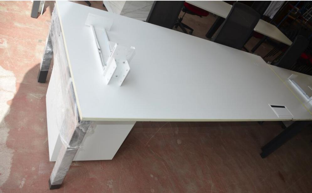 PAMI High Quality Bureautafel 240*100*75, Ophalen, Zo goed als nieuw