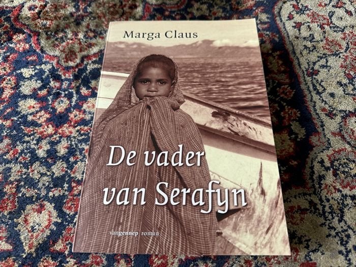 De Vader van Serafyn. Marga Claus. Softcover, 320 blz., Boeken, 20e eeuw of later, Ophalen of Verzenden, Zo goed als nieuw, Marga Claus