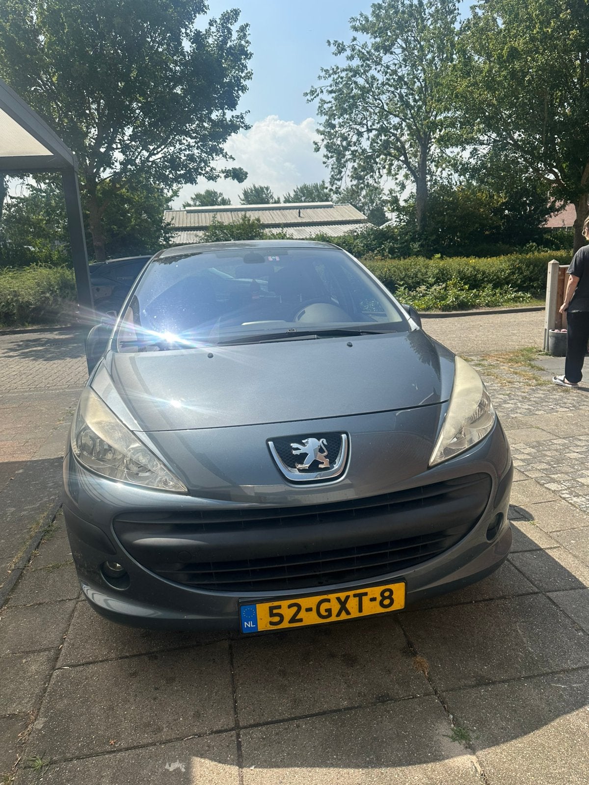 Peugeot 207 1.6 VTI 16V 5DRS AUT 2008 Grijs, Auto's, Peugeot, 4 cilinders, 1209 kg, 119 pk, 57 €/maand