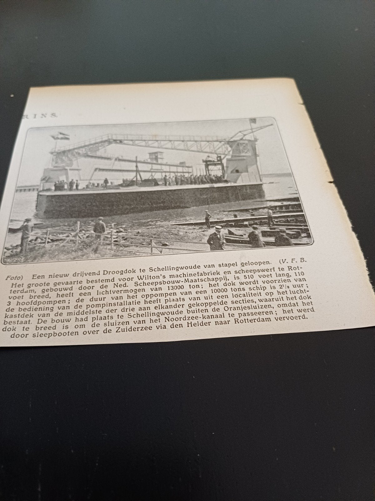 knipsel drijvend droogdok Schellingwoude 1915, Ophalen of Verzenden, Voor 1920, Knipsel(s)