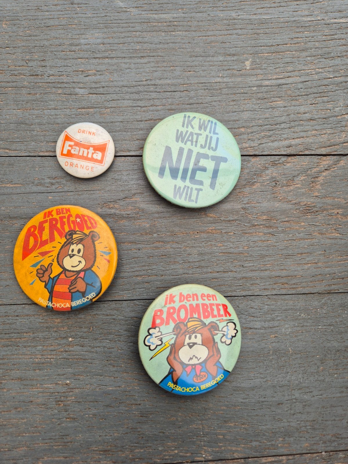 Vintage Buttons/Speldjes, Ophalen of Verzenden, Gebruikt, Merk, Speldje of Pin