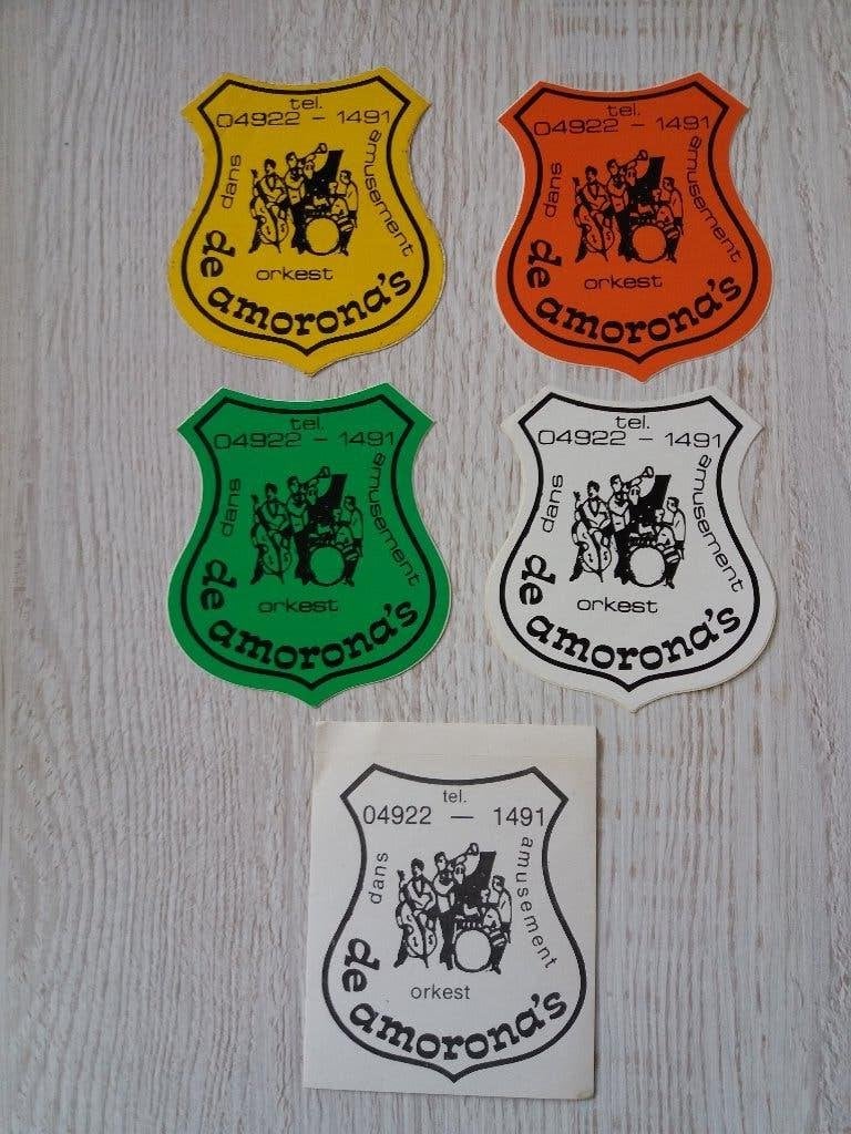 5 stickers dans amusement orkest de amorona's, Verzamelen, Ophalen of Verzenden, Zo goed als nieuw, Overige typen