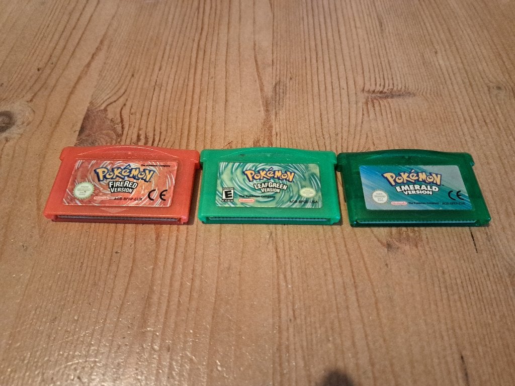Pokemon Emerald, Leaf Green En Fire Red, Gebruikt, 1 speler, Vanaf 3 jaar, Ophalen