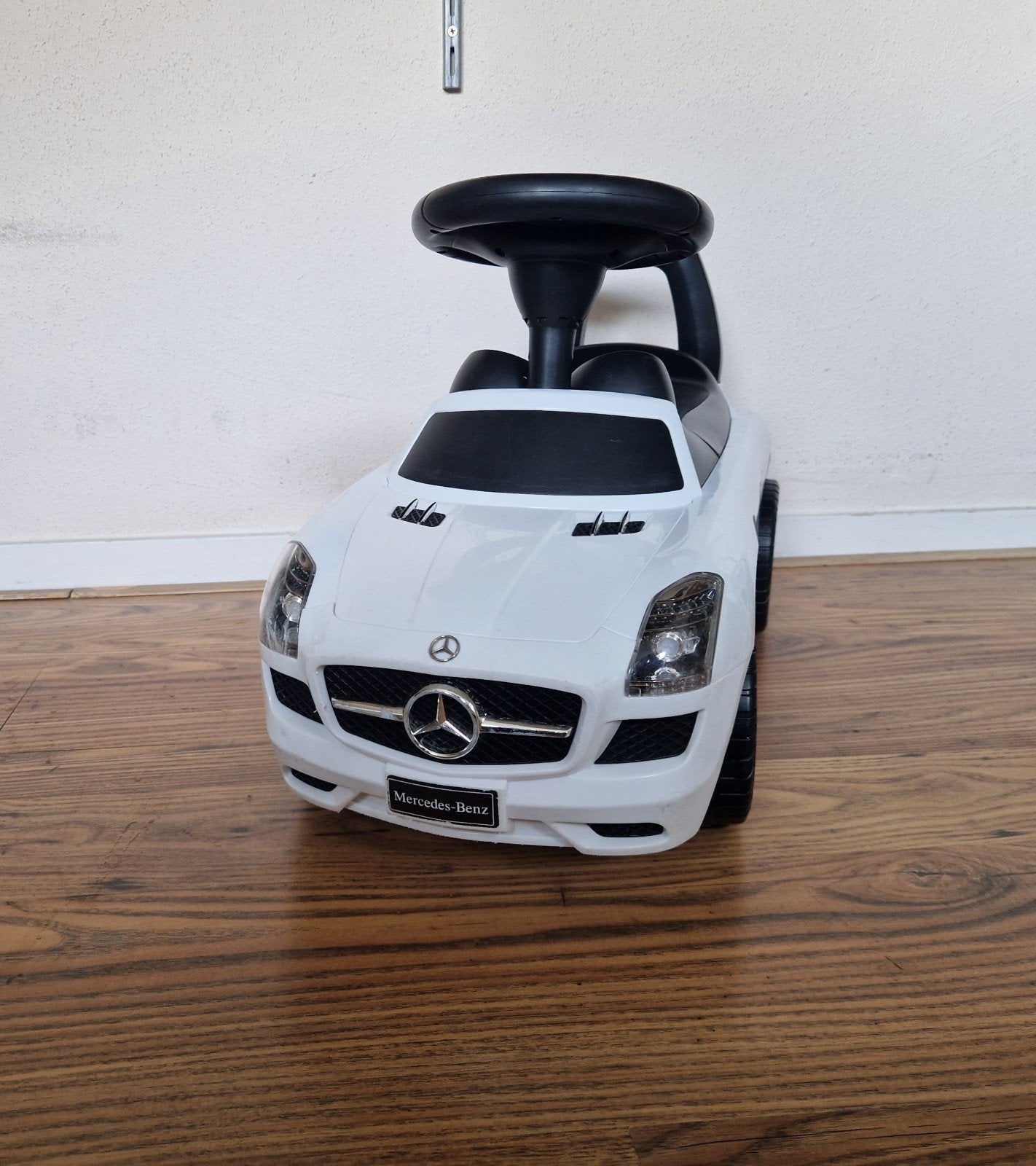 Loopauto Mercedes-Benz, Ophalen