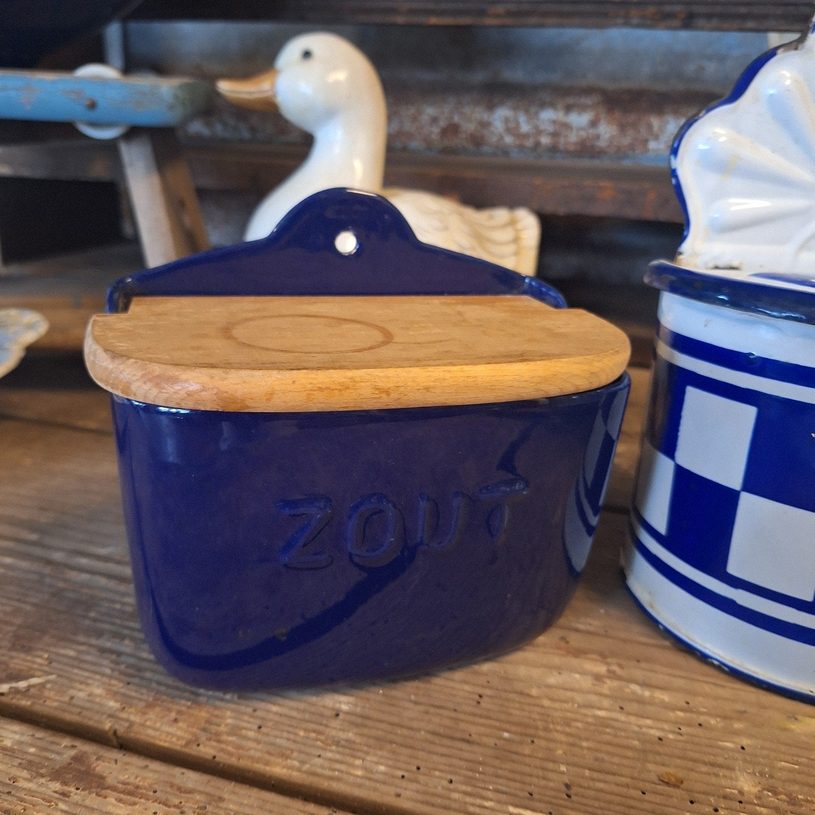 Bijzondere blauwe zoutpot van keramiek, Ophalen of Verzenden