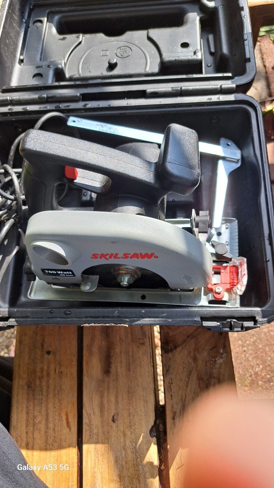 z.g.a.n skil skil saw cirkel zaag 220 volt, Doe-het-zelf en Verbouw, Ophalen, Cirkelzaag, Skill, Zo goed als nieuw
