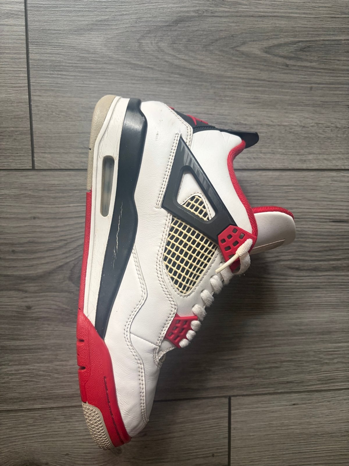 Nike Air Jordan 4 Retro Fire Red Sneakers, Overige kleuren, Ophalen of Verzenden, Sneakers of Gympen, Gedragen
