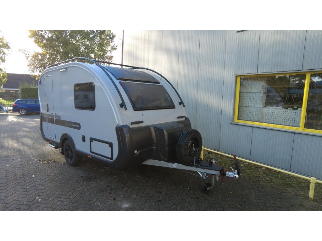Adria Action Sport 391 LH Model 2026, Caravans en Kamperen, Caravans, Bedrijf, tot en met 2, 1000 - 1250 kg, Overige, Adria, Lengtebed