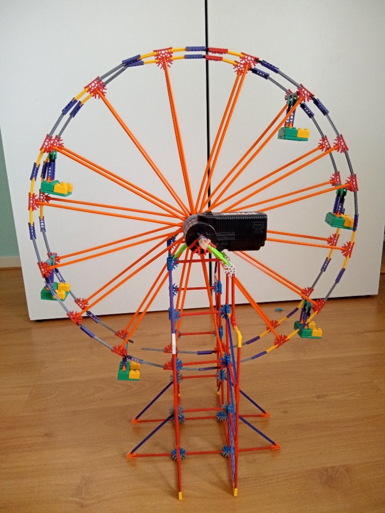 K'nex achtbaan, reuzenrad en heel veel losse k'nex, Ophalen of Verzenden, Zo goed als nieuw, K'nex