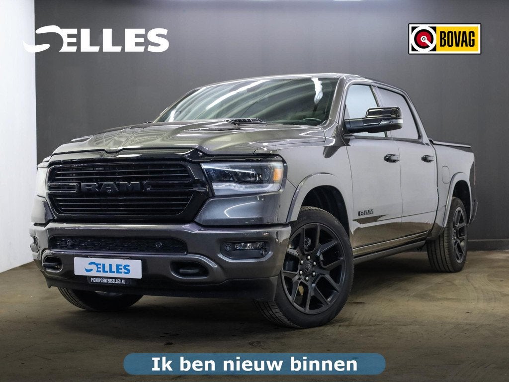 Dodge Ram 1500 5.7 V8 4x4 Crew Cab Laramie Night | Prins LPG, Auto's, Dodge, Bedrijf, Te koop, RAM 1500, 360° camera, 4x4, ABS
