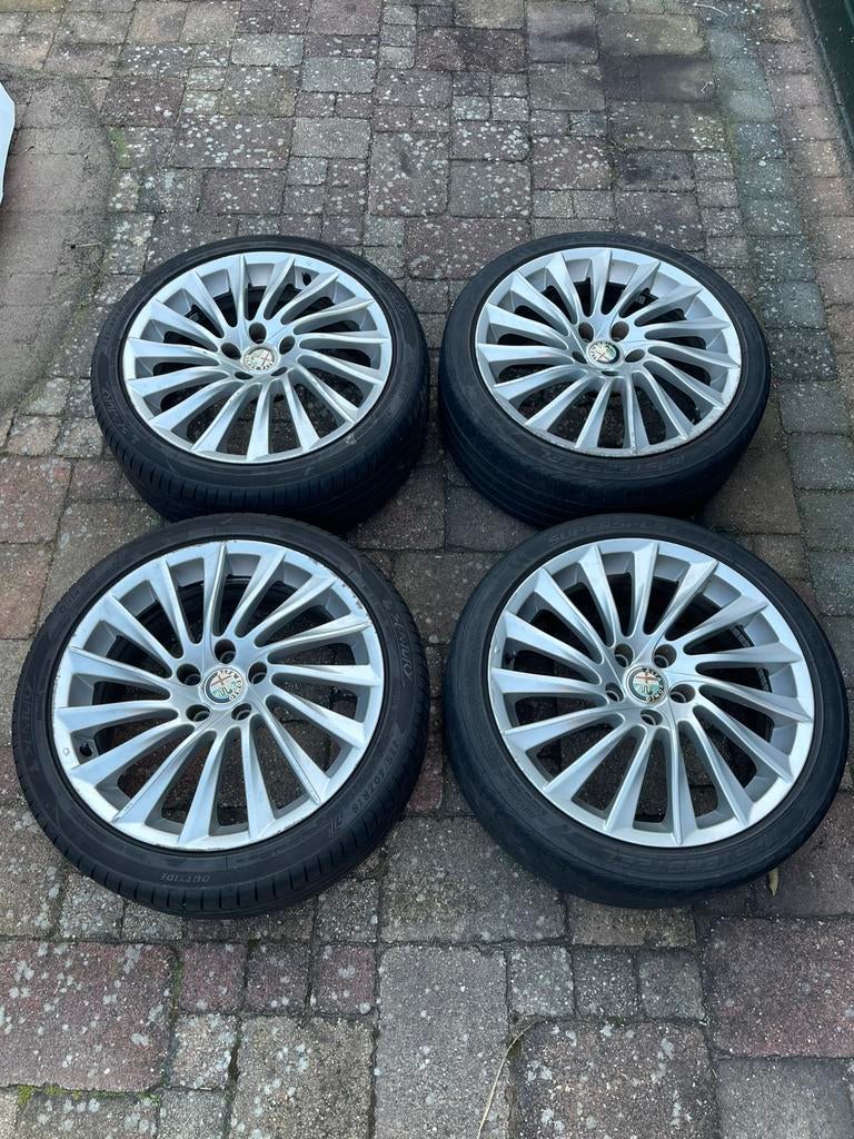 18 inch Turbina velgen voor Alfa Romeo Giulietta, Auto-onderdelen, Banden en Velgen, Ophalen, 18 inch, Gebruikt, Banden en Velgen