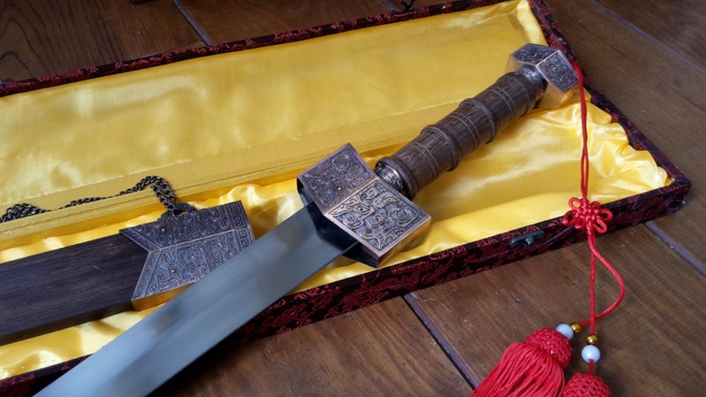 Zwaar Chinees zwaard - mes - sabel, Ophalen of Verzenden, Overige soorten, Azië, Zwaard of Sabel
