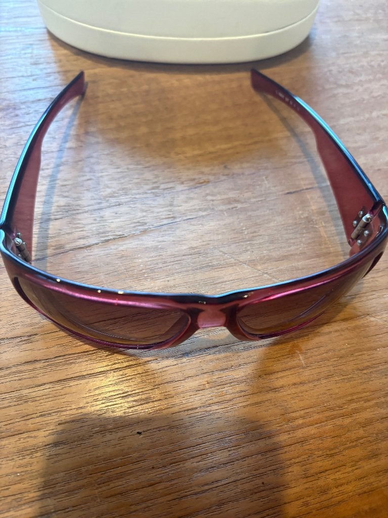 YSL zonnebril, Yves Saint Laurent, Ophalen of Verzenden, Gedragen