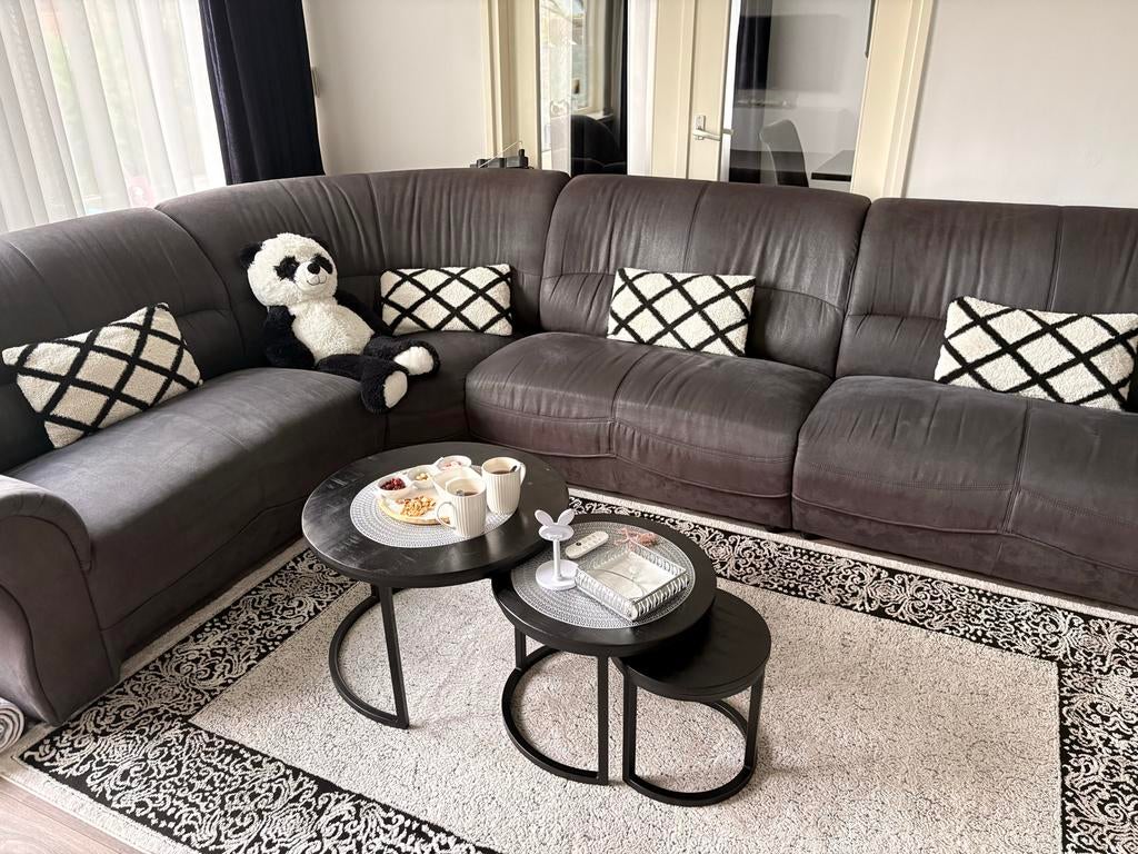 Comfortabele donkergrijze hoekbank, Ophalen, Overige materialen, Gebruikt, 100 tot 125 cm
