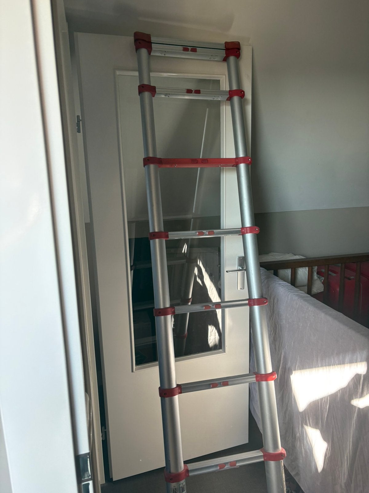 Aluminium Telescoop ladder trap 2.60 m Altrex, Doe-het-zelf en Verbouw, Ladders en Trappen, Ophalen, Zo goed als nieuw