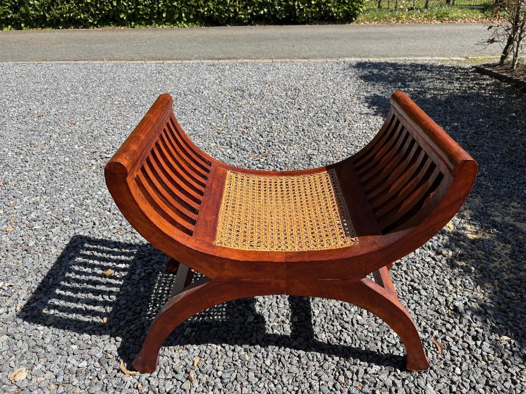 Antiek kruk hout, Ophalen