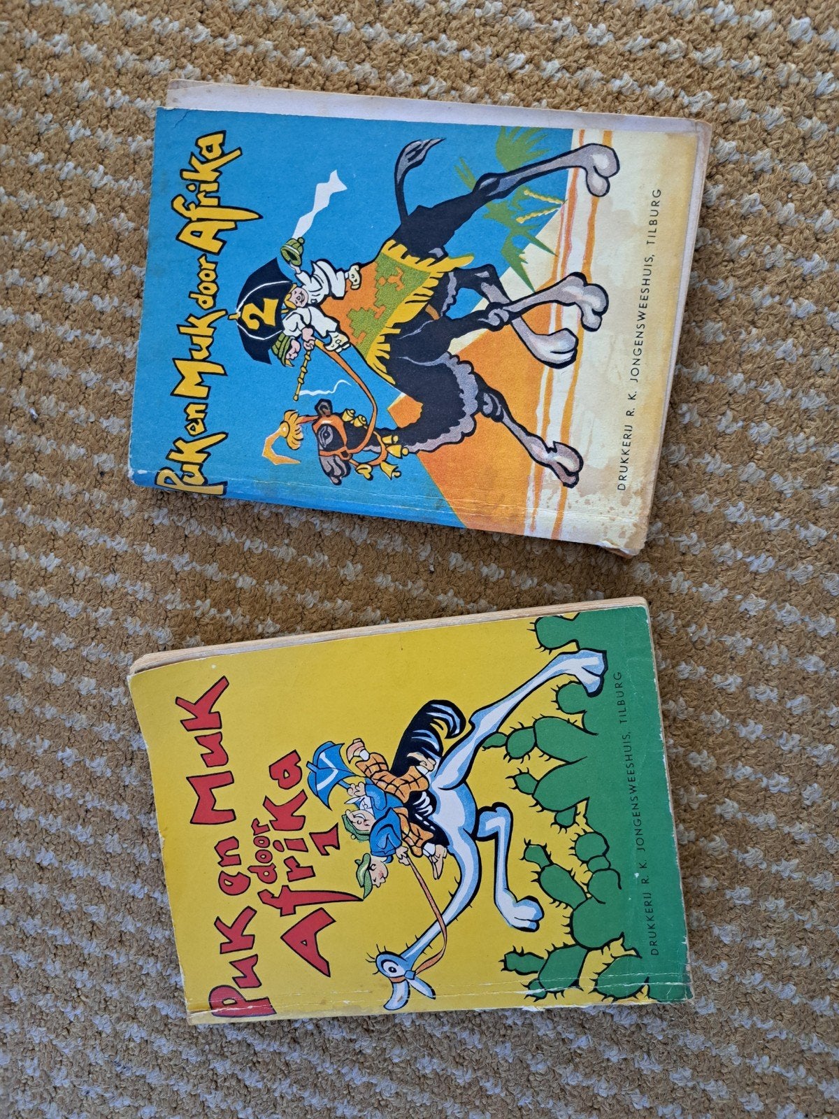 Puk en Muk door Afrika - Deel 1 & 2, Boeken, Ophalen of Verzenden, Gelezen, Onbekend