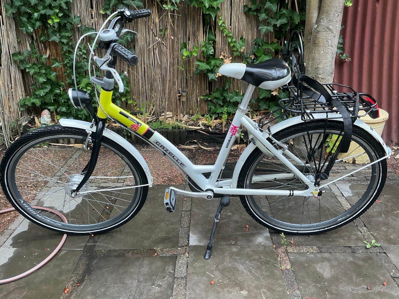 Gazelle Whale 26 inch meisjes fiets, Fietsen en Brommers, Fietsen | Dames | Damesfietsen, Ophalen, Versnellingen, Zo goed als nieuw