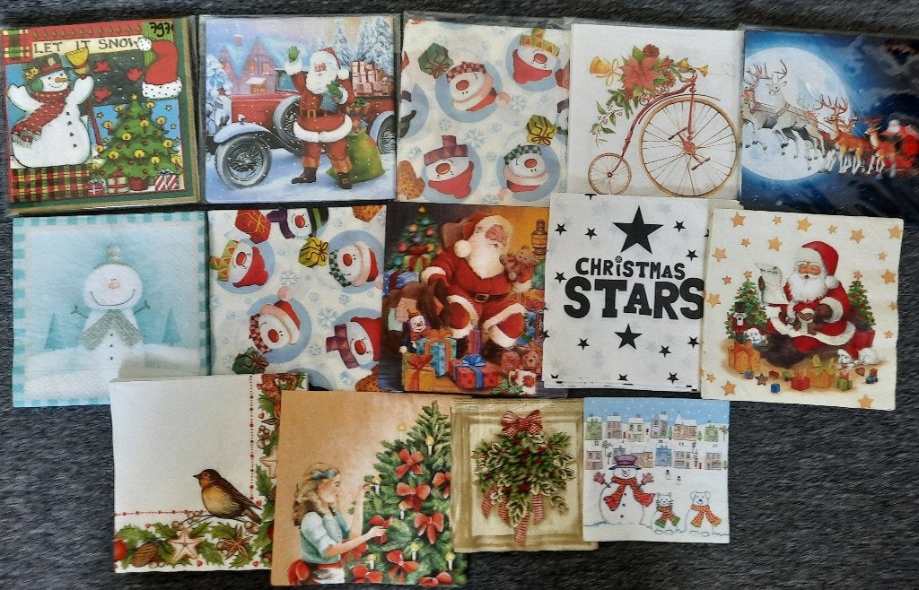Bundel kerst servetten voor hobby decoupage, Meerkleurig, Ophalen of Verzenden, Zo goed als nieuw, Papier of Karton