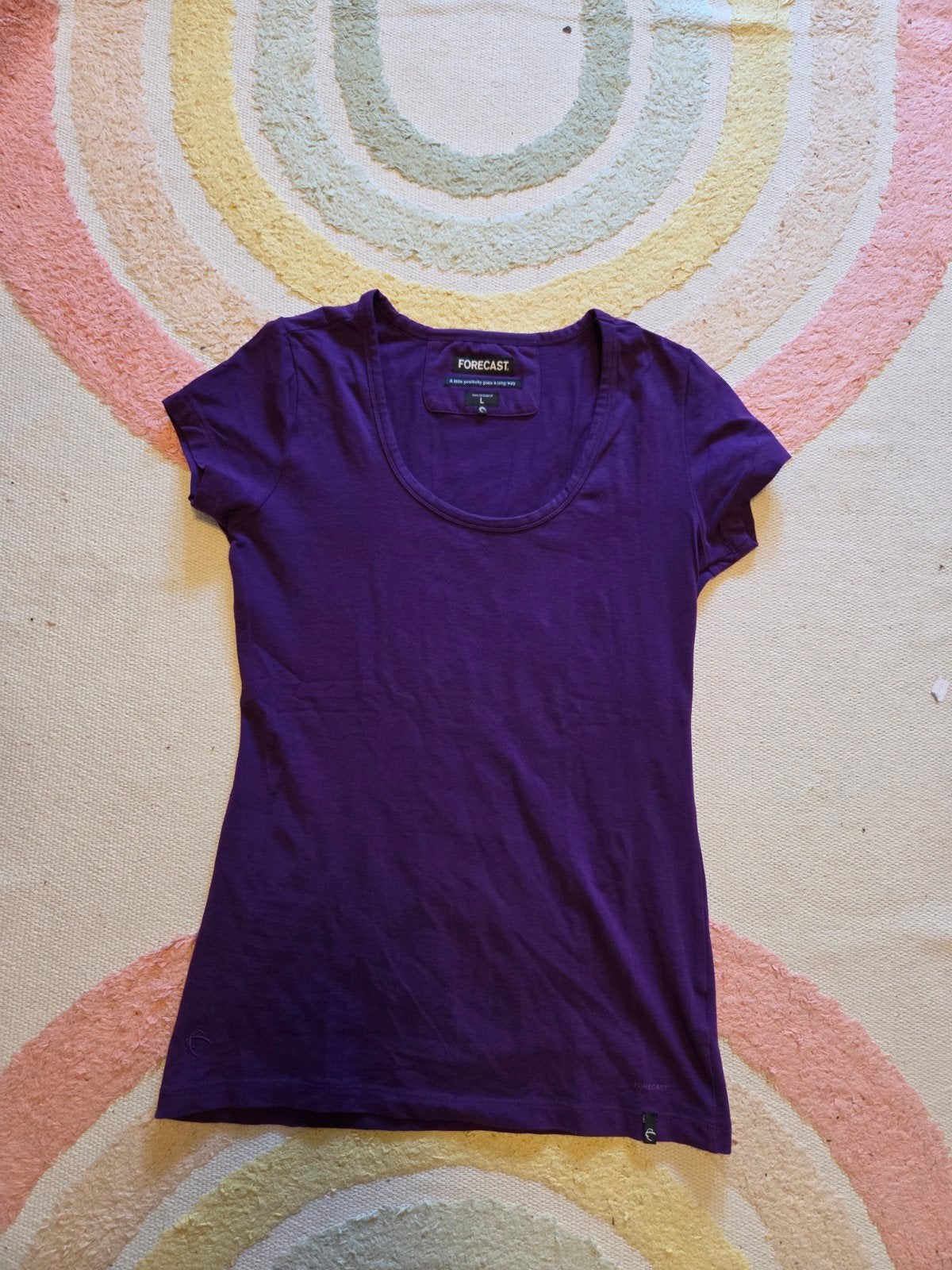 Nieuw: paars t shirt Forecast maat L, Fore, Paars, Maat 42/44 (L), Nieuw
