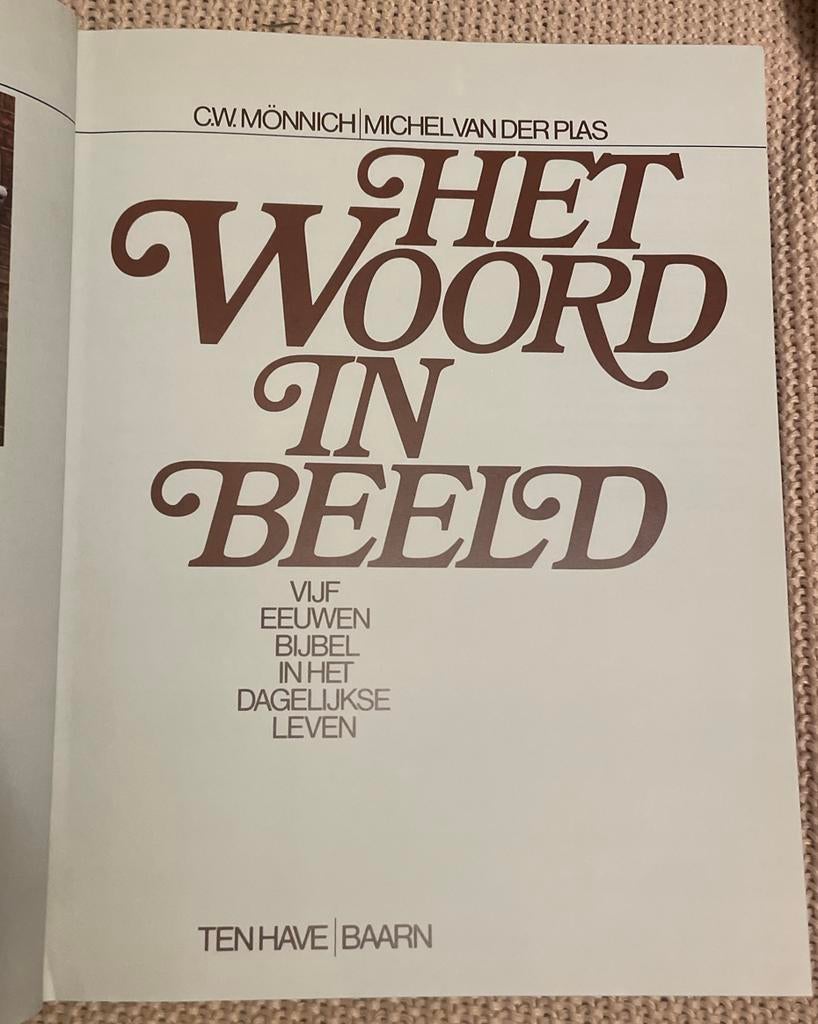 Het Woord in Beeld: Vijf Eeuwen Bijbel in het Dagelijkse Lev, Ophalen of Verzenden, Zo goed als nieuw, Christendom | Katholiek