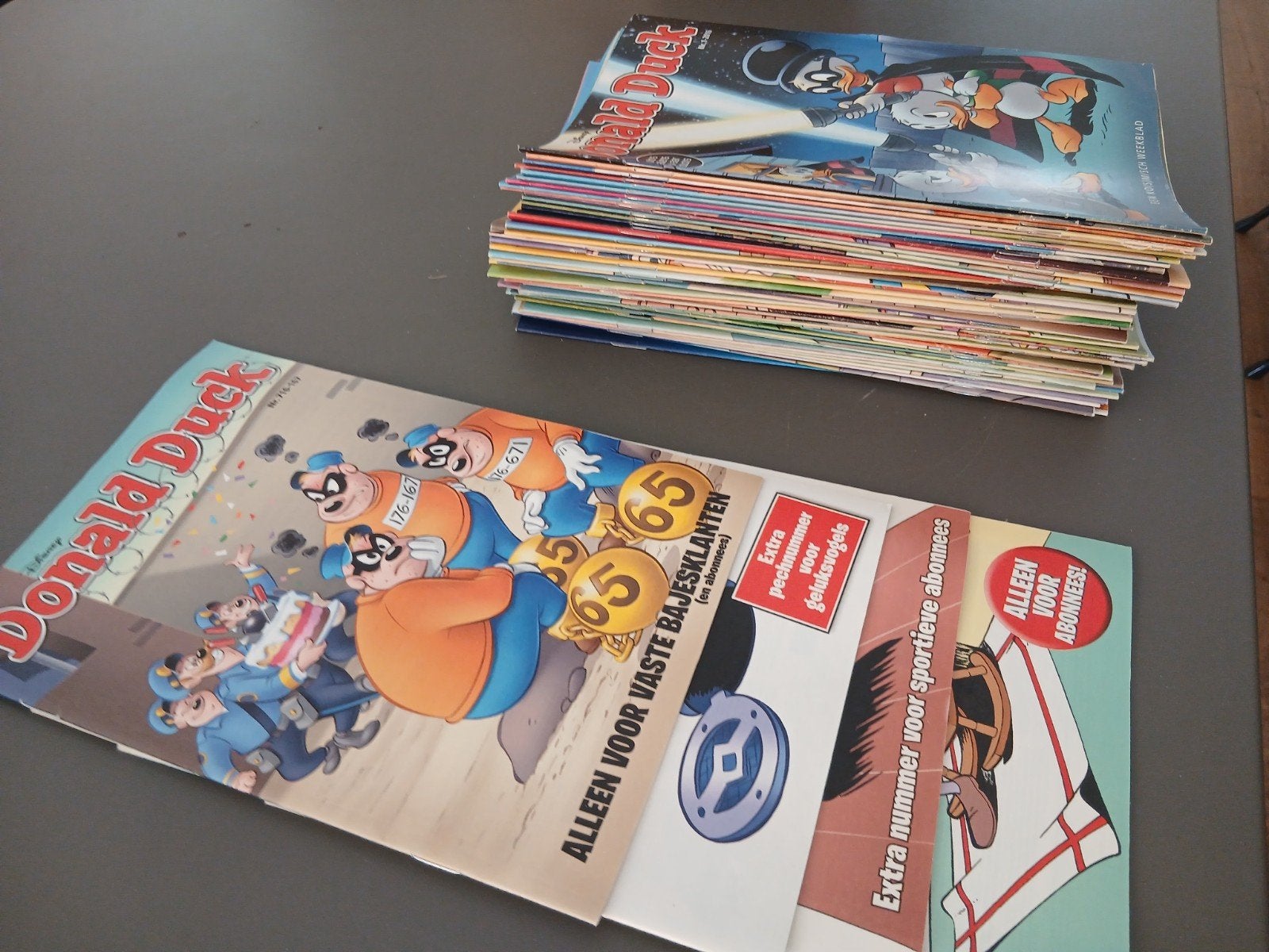 bijna complete donald duck jaargang 2016, Boeken, Europa, Ophalen of Verzenden, Zo goed als nieuw, Meerdere comics