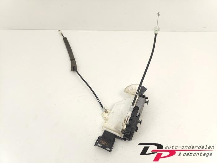 Deurslot Mechaniek 4Deurs links-voor van een Peugeot 5008, Auto-onderdelen, Carrosserie en Plaatwerk, Gebruikt, -, -, Ophalen of Verzenden