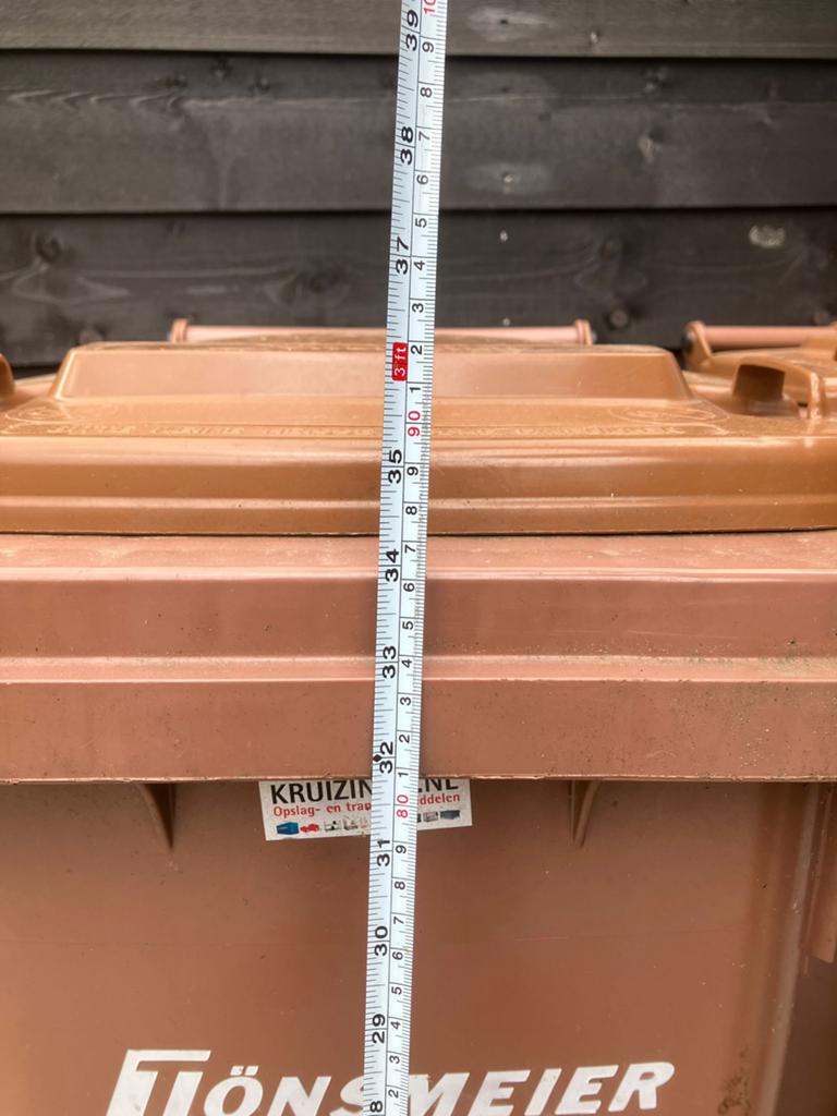 Twee bruine afvalcontainers (GFT), Huis en Inrichting, Kunststof, Gebruikt, 40 liter of meer, Ophalen of Verzenden
