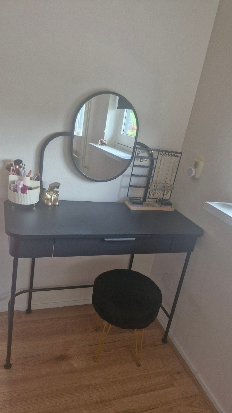 IKEA Grafjeället Toilettafel Zwart met Krukje, Ophalen, 50 tot 100 cm, Zo goed als nieuw, Minder dan 100 cm