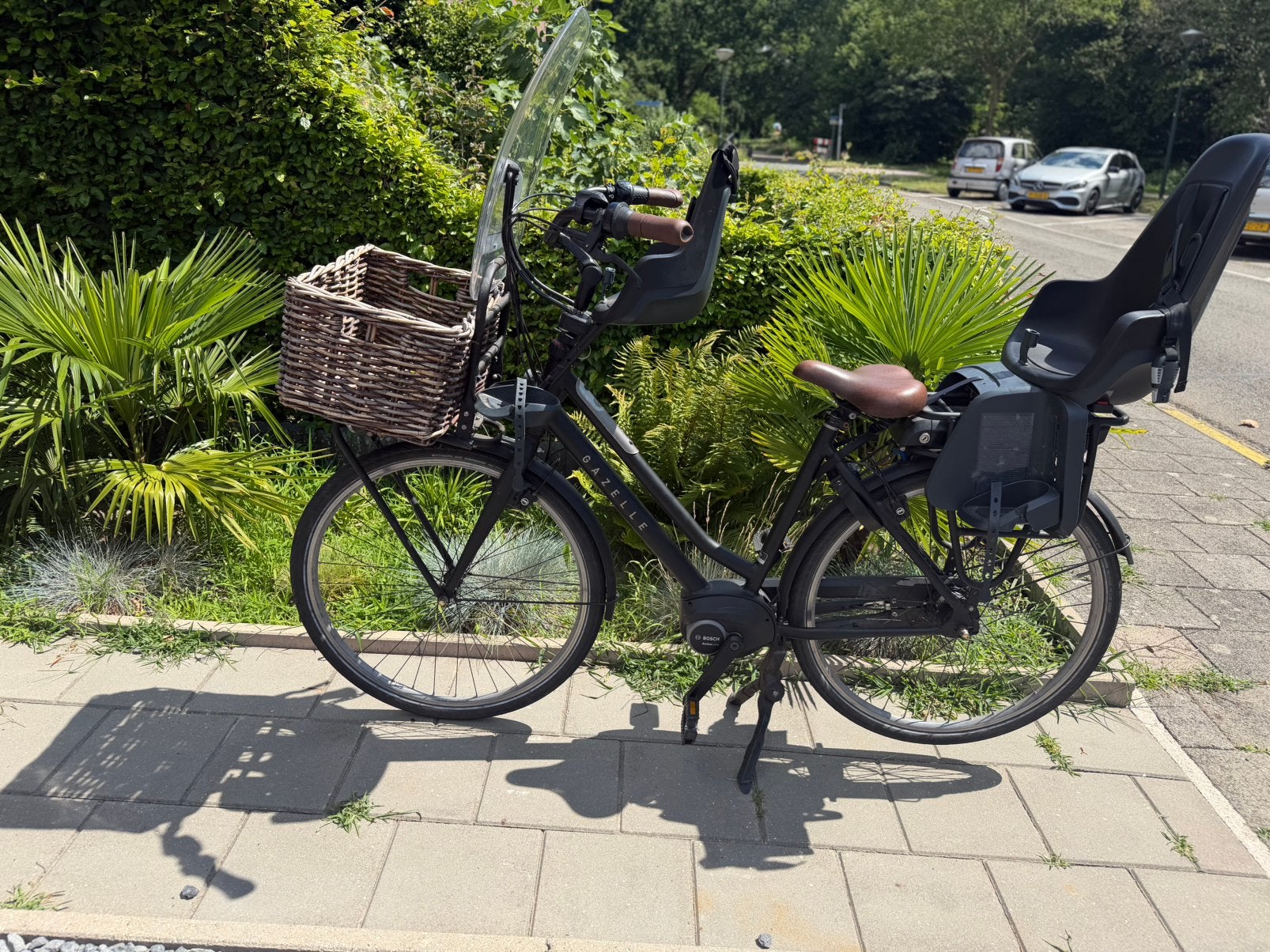 Gazelle Elektrische Moederfiets, Ophalen, 2 zitjes, Gebruikt, Windscherm
