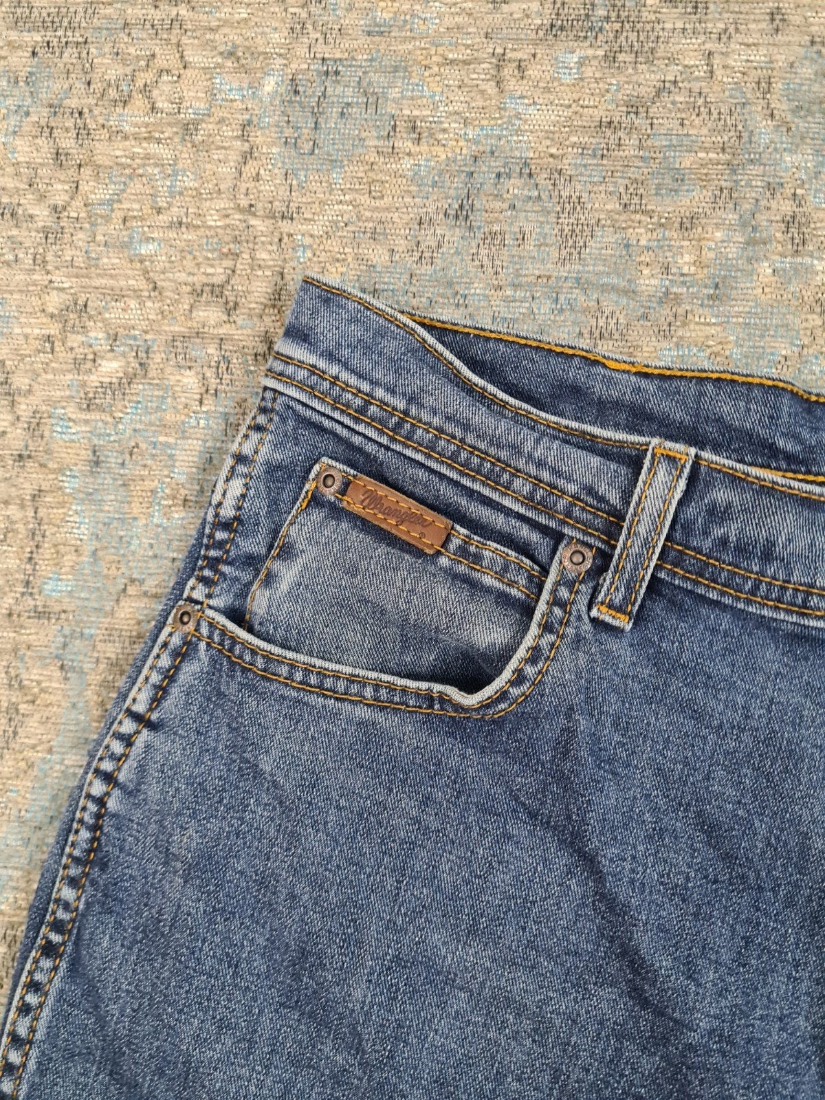 Wrangler TEXAS STRETCH W36 L30 Straight Bronno3630 Blauw

Ta, Blauw, Wrangler, Cruquiusweg 109 NP, 1019 AG Amsterdam, Ophalen of Verzenden