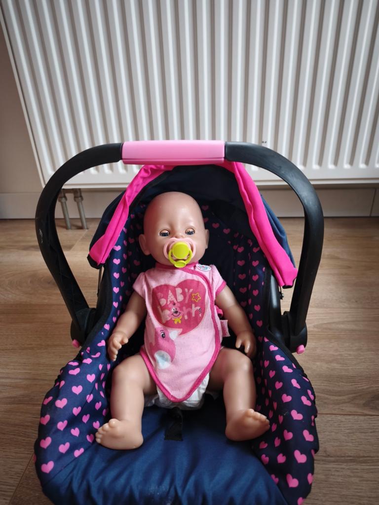 Baby Born pop met autostoel, Ophalen, Gebruikt, Babypop