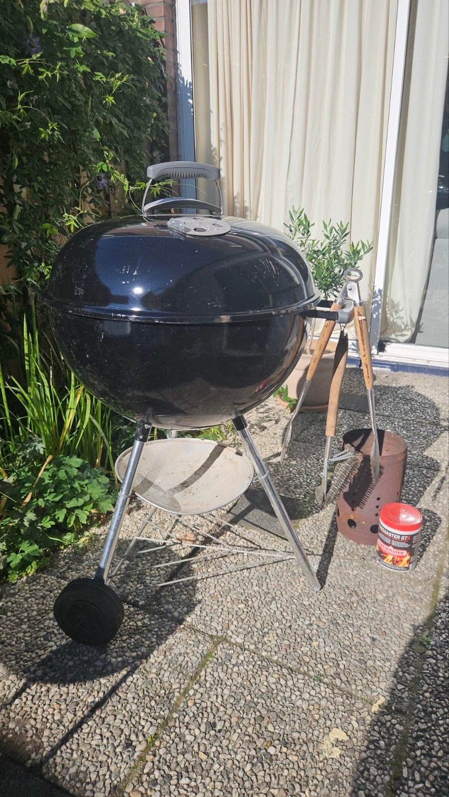 Weber barbecue 58 cm met accessoires, Ophalen, Gebruikt, Weber, Met accessoires