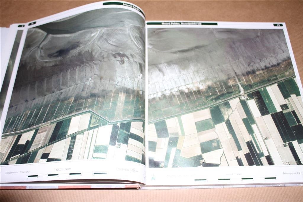 Luchtfoto-atlas Groningen. Loodrechtluchtfoto\'s., Gelezen, Ophalen of Verzenden, Landkaart, 1800 tot 2000