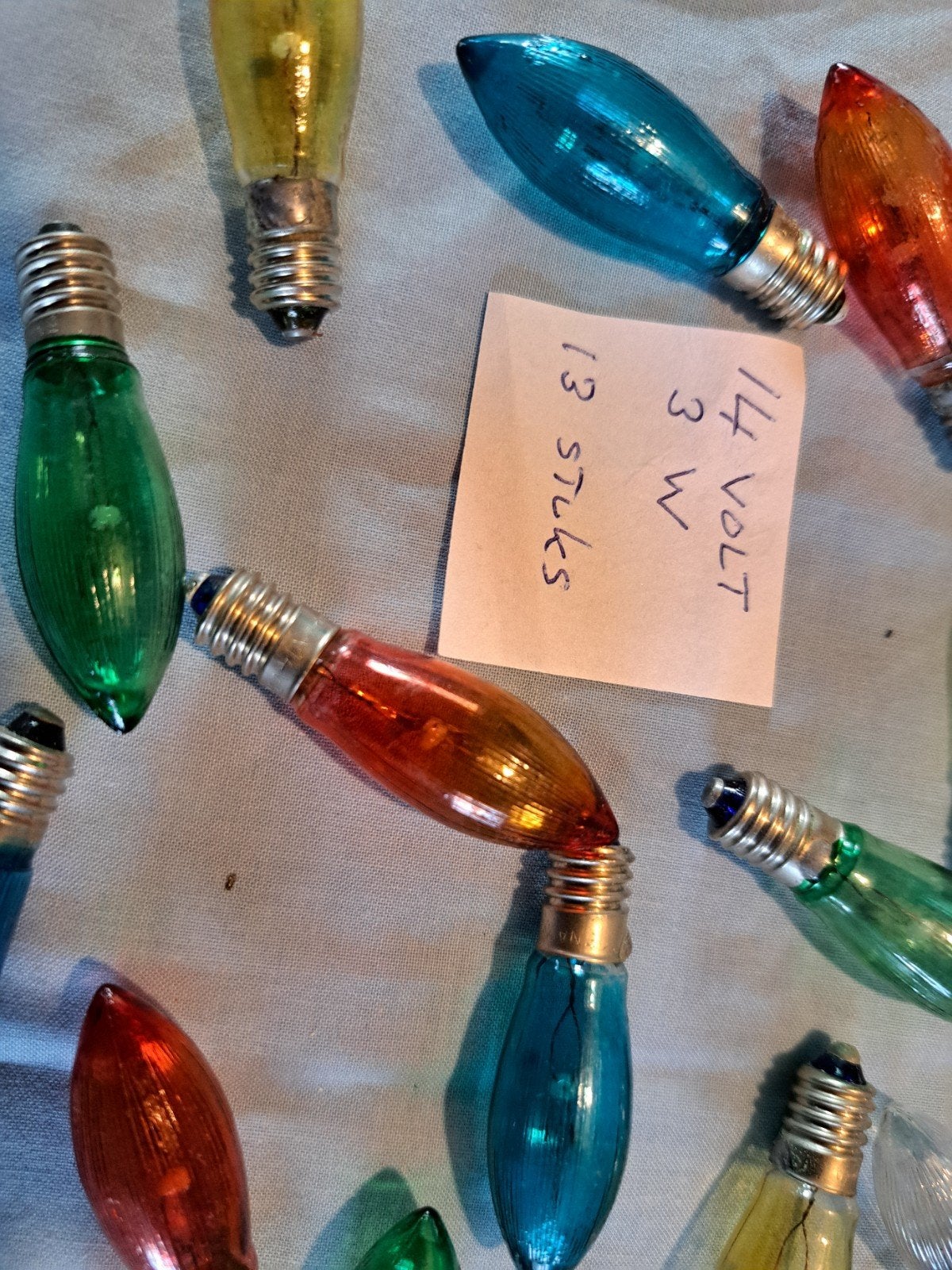 13 stuks gekleurde Kerst vinted gloeilampjes 14V 3W, Ophalen of Verzenden, Gebruikt