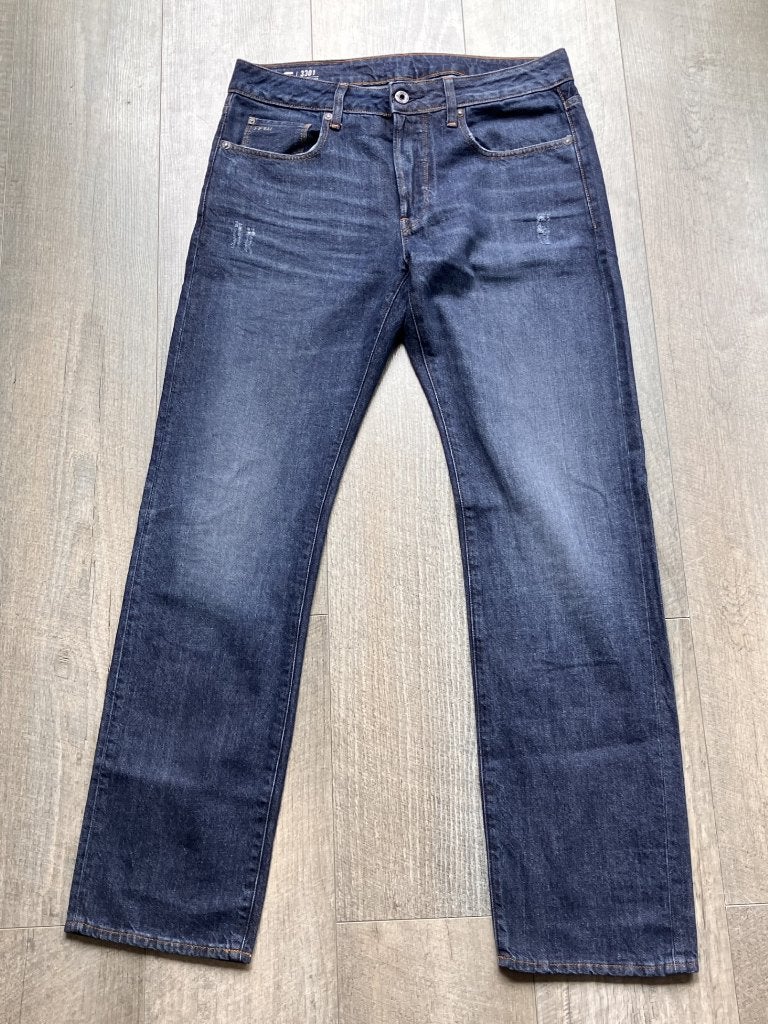 G-star Raw blauwe spijkerbroek 3301 maat 31 / 32 (NIEUW), Kleding | Heren, Spijkerbroeken en Jeans, G-Star Raw, Blauw, Nieuw, W32 (confectie 46) of kleiner