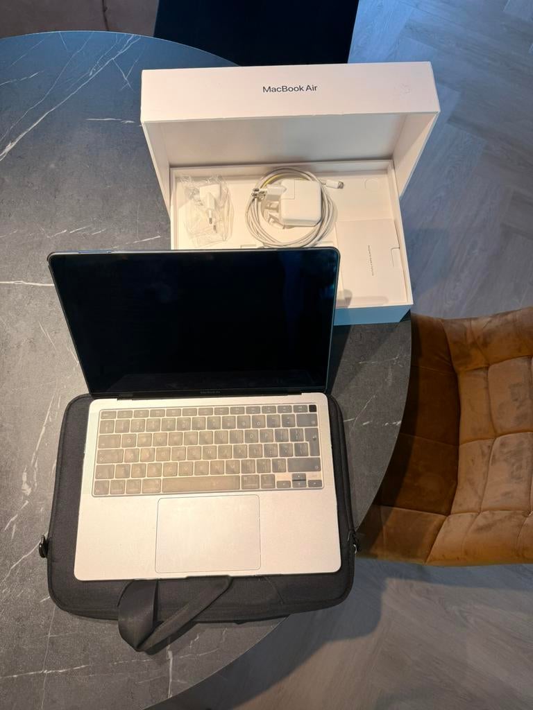 Apple macbook air 2020 13”, 2 tot 3 Ghz, 13 inch, Ophalen of Verzenden, Zo goed als nieuw